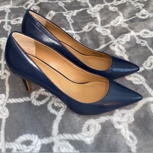 NWOT Navy Blue Calvin Klein Pumps